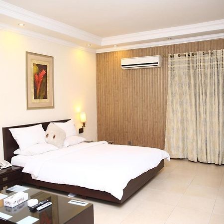 Safari Club 3 Bahria Town Hotel Rawalpindi Luaran gambar