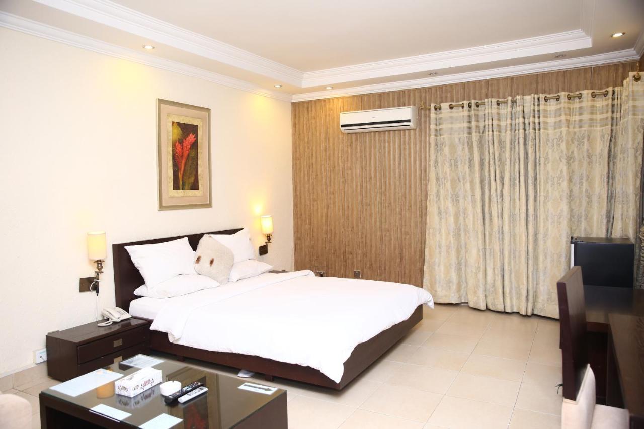 Safari Club 3 Bahria Town Hotel Rawalpindi Luaran gambar